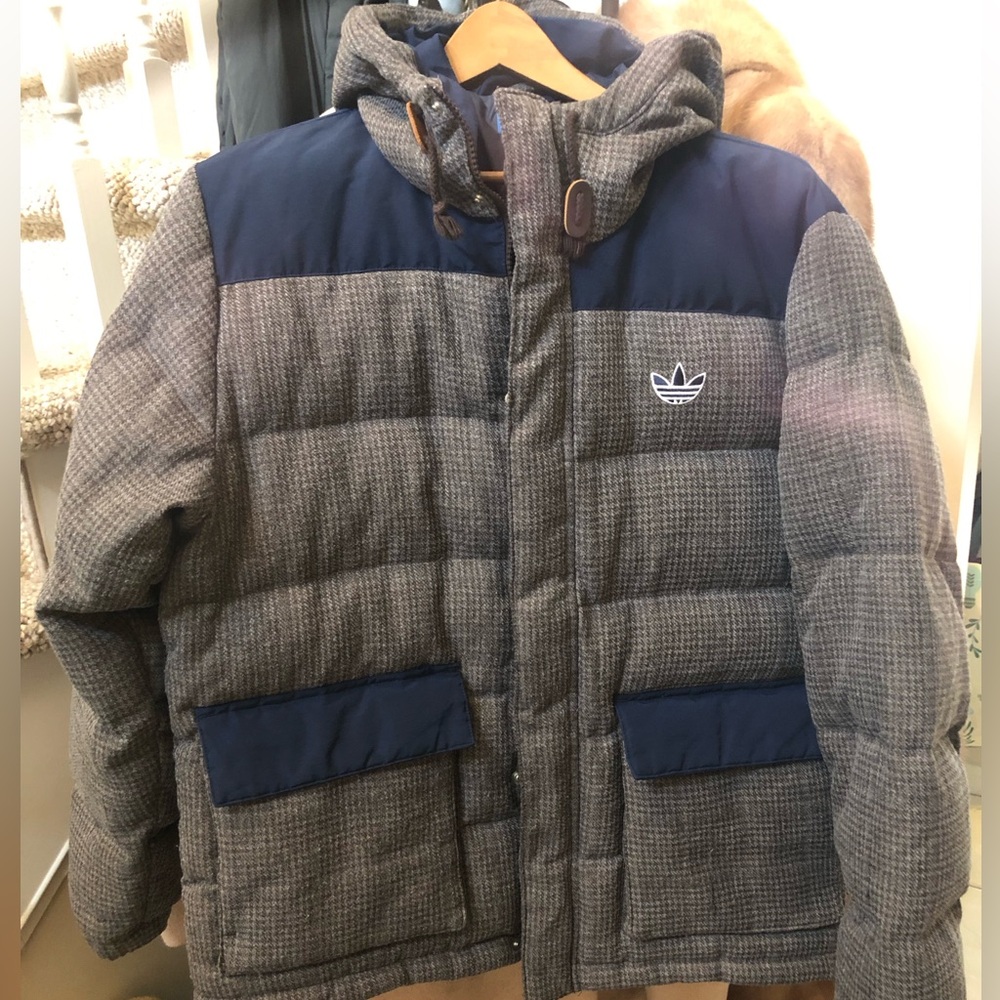 Adidas Down Puffer Men’s Medium